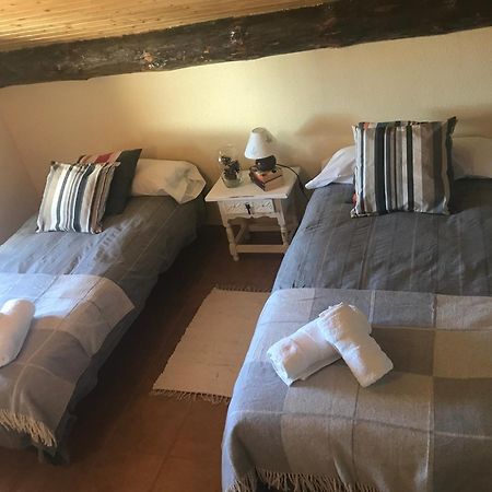 Navasequilla Casa Sierra De Gredos 게스트하우스 외부 사진