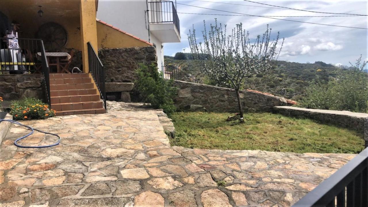 Navasequilla Casa Sierra De Gredos 게스트하우스 외부 사진